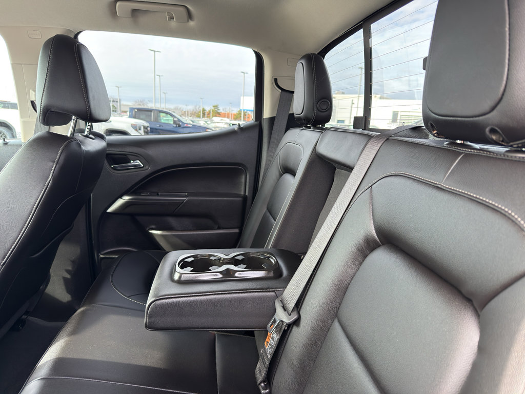 Used 2022 Chevrolet Colorado LT w/ Luxury Package image 34