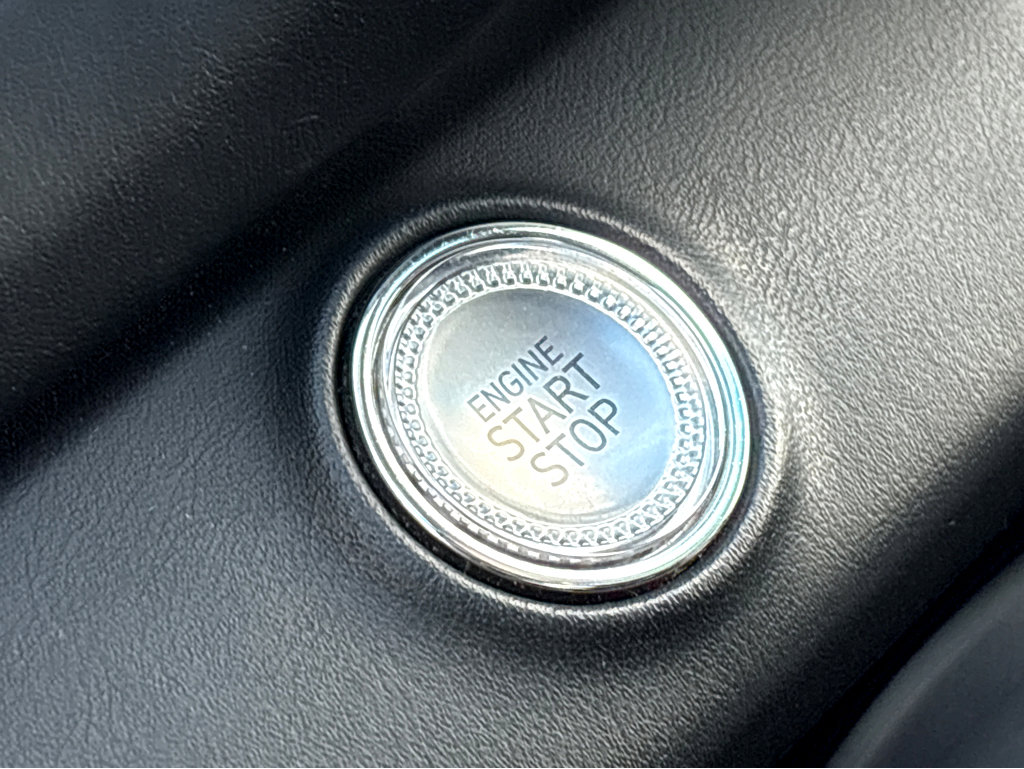 Used 2024 Genesis GV80 2.5T image 9