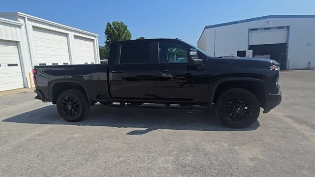 Used 2026 Chevrolet Silverado 2500 LT w/ Trail Boss Package AWD/4WD image 2