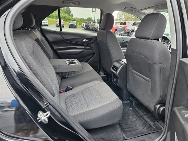 Used 2022 Chevrolet Equinox LT w/ Driver Convenience Package image 17