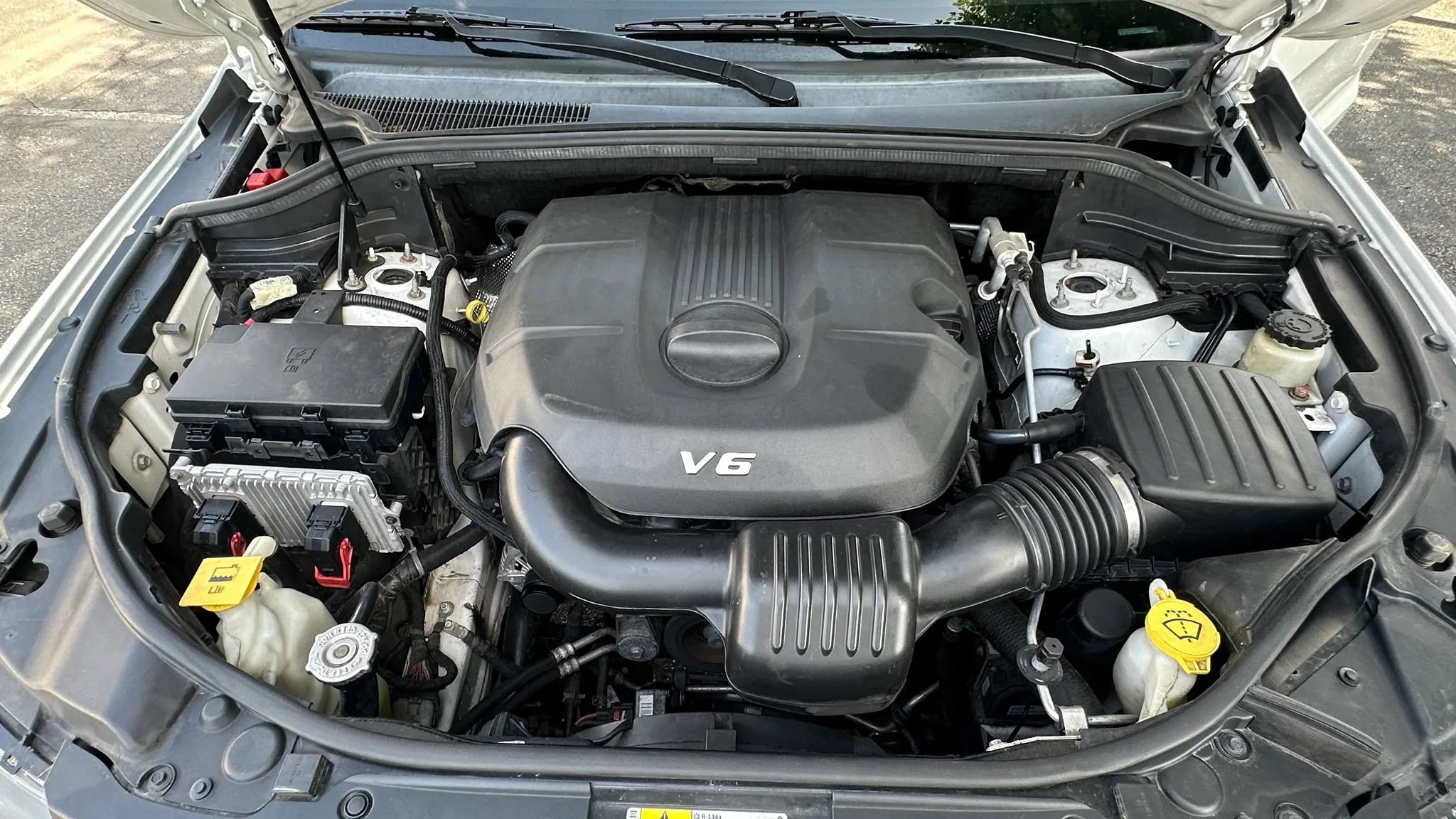 Used 2014 Jeep Grand Cherokee Laredo AWD/4WD image 21
