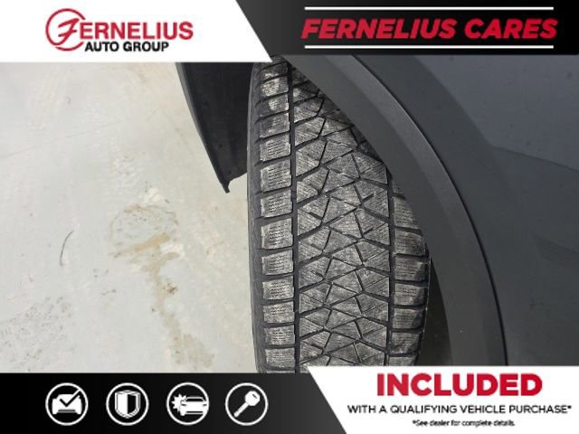 Used 2021 Chevrolet Traverse RS w/ LPO, Floor Liner Package AWD/4WD image 15