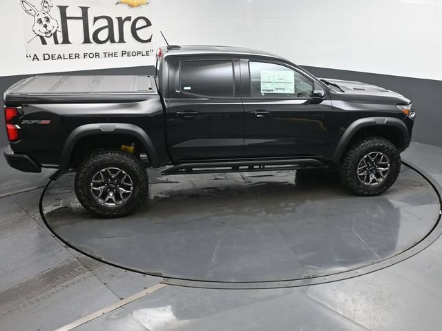 New 2026 Chevrolet Colorado ZR2 w/ Technology Package AWD/4WD image 17