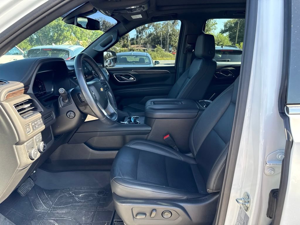 Used 2022 Chevrolet Tahoe LT w/ LT Signature Plus Package RWD image 12