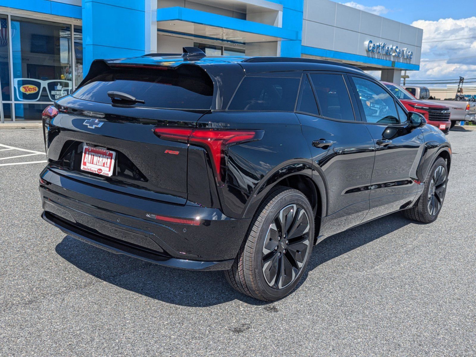 New 2024 Chevrolet Blazer EV RS image 4