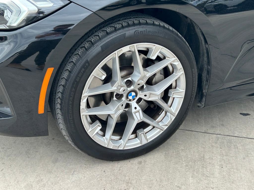 Used 2025 BMW 330i xDrive Sedan AWD/4WD image 9