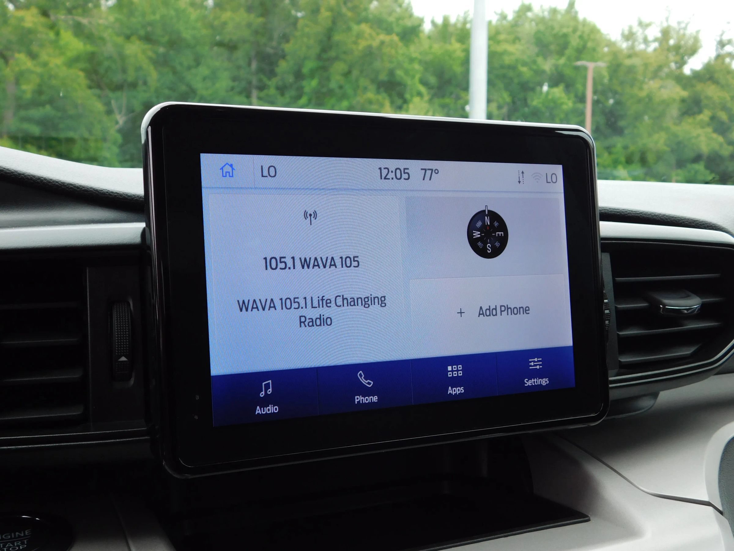 Used 2023 Ford Explorer XLT AWD/4WD image 20