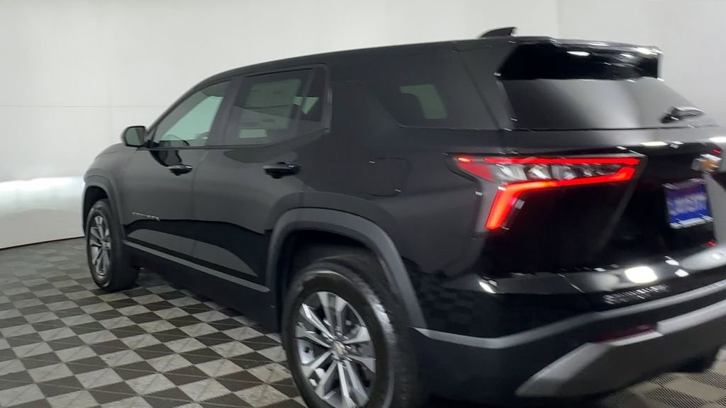 New 2026 Chevrolet Equinox LT w/ Convenience Package II image 8