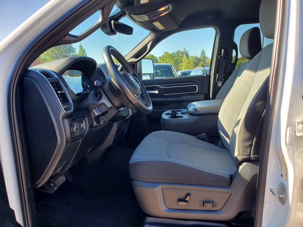 Used 2024 RAM 2500 Big Horn AWD/4WD image 15