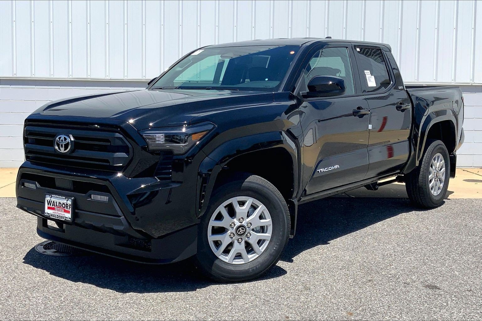 New 2026 Toyota Tacoma SR5 AWD/4WD image 2
