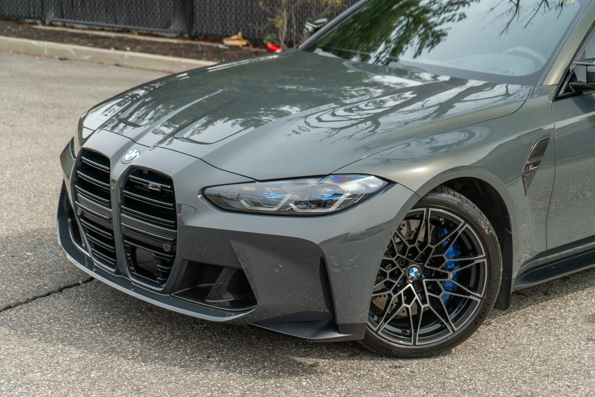 Used 2022 BMW M3 Competition w/ M Carbon Exterior Package image 12