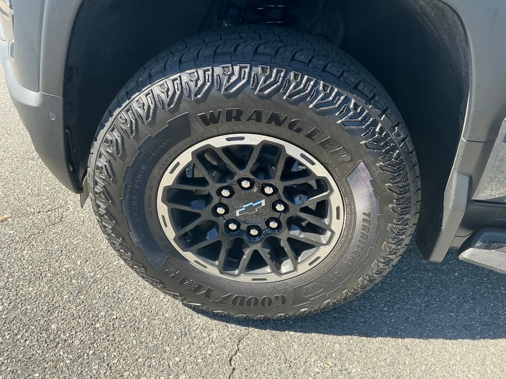 New 2026 Chevrolet Silverado EV Trail Boss w/ Premium Package image 26