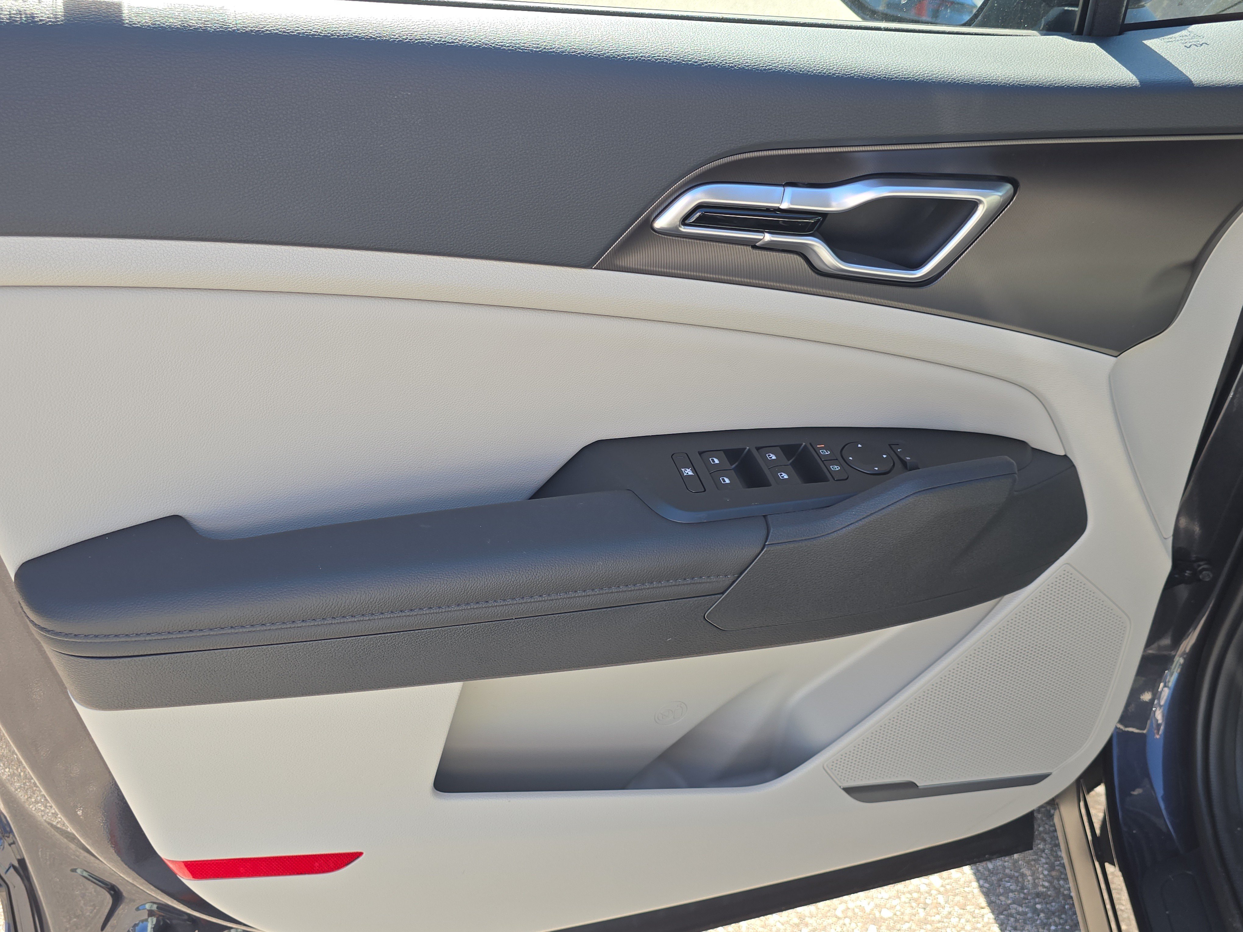 New 2027 Kia Sportage EX FWD image 18