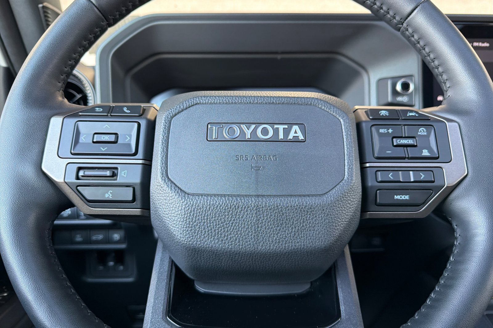 Certified 2025 Toyota Land Cruiser image 22