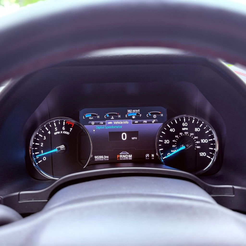 Used 2021 Ford Expedition Max Limited image 19