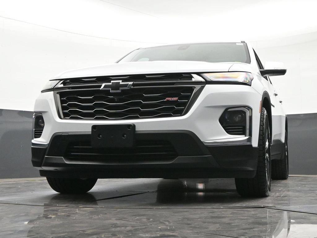 Certified 2023 Chevrolet Traverse RS w/ LPO, Floor Liner Package AWD/4WD image 31