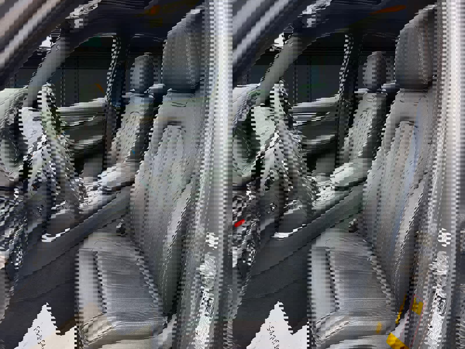 Used 2018 BMW X6 xDrive50i w/ M Sport Package image 2