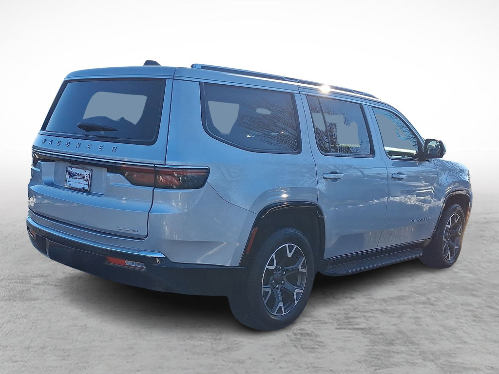 Used 2024 Jeep Wagoneer Series III image 5