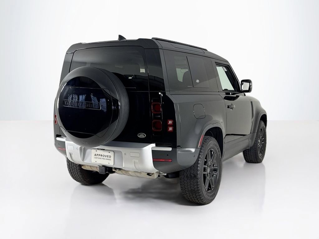 Used 2023 Land Rover Defender 90 S image 5