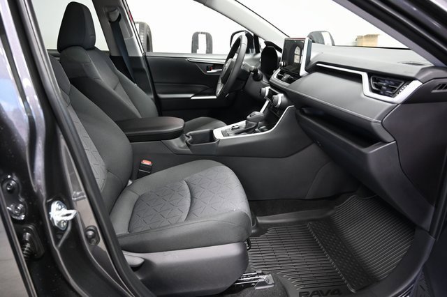 New 2025 Toyota RAV4 XLE image 10
