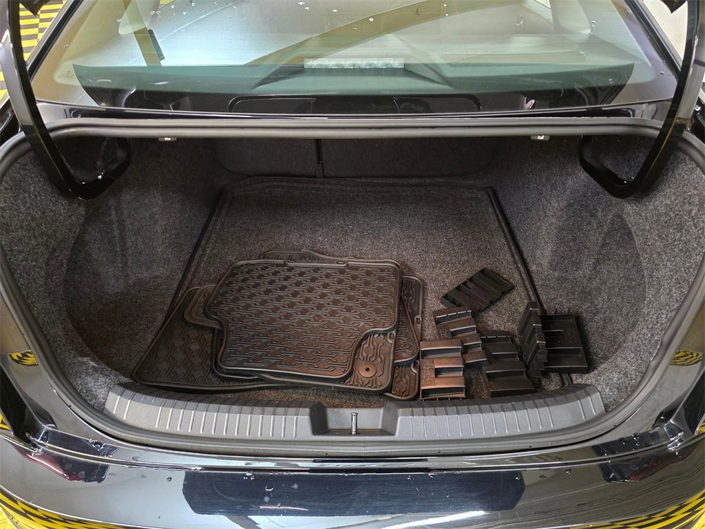 Used 2024 Volkswagen Jetta S image 14