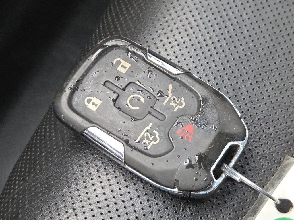 Used 2019 GMC Yukon XL Denali image 32