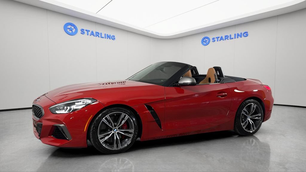 Used 2021 BMW Z4 M40i w/ Executive Package RWD image 2