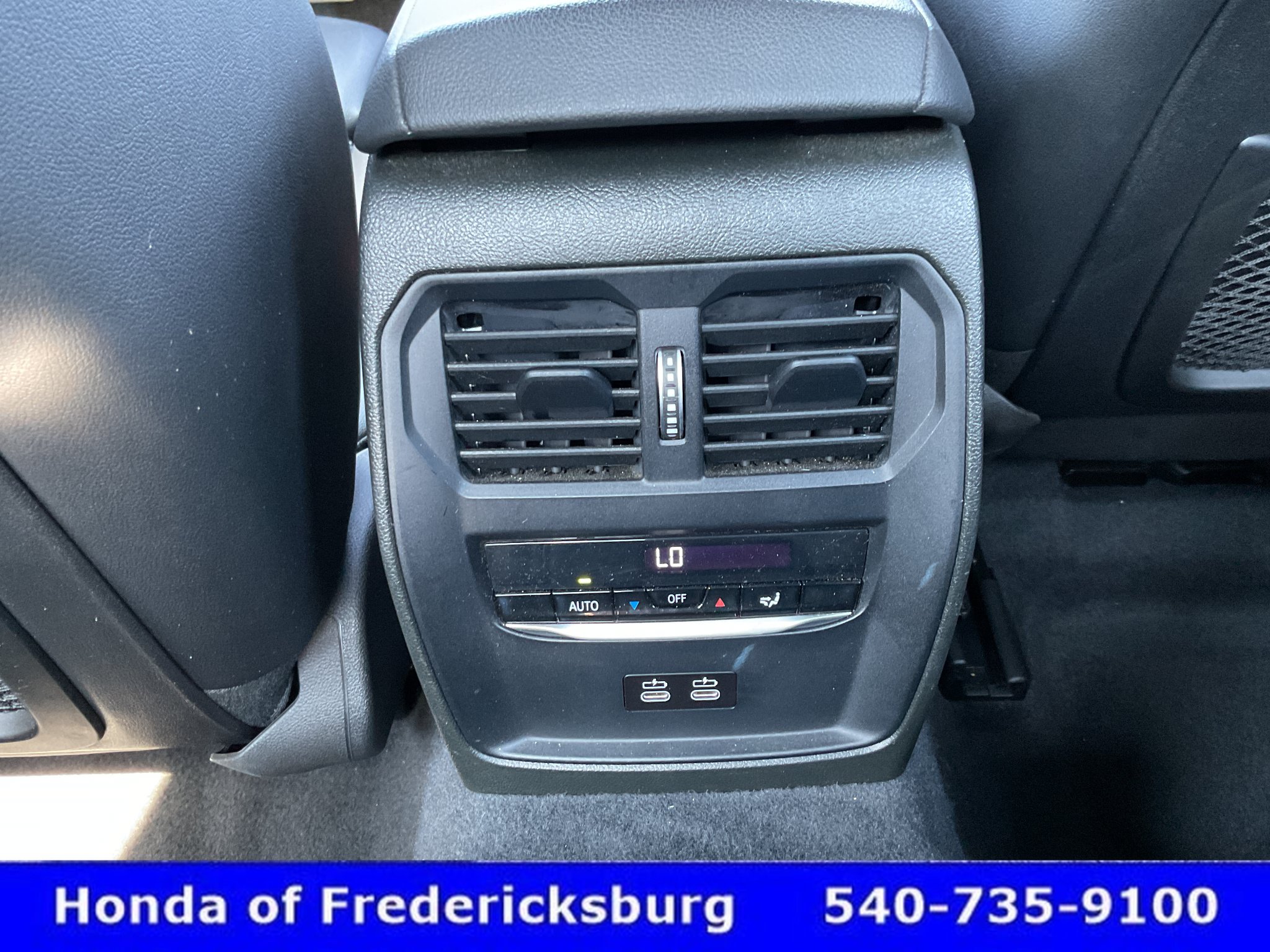 Used 2022 BMW 230i Coupe w/ Premium Package 2 RWD image 30