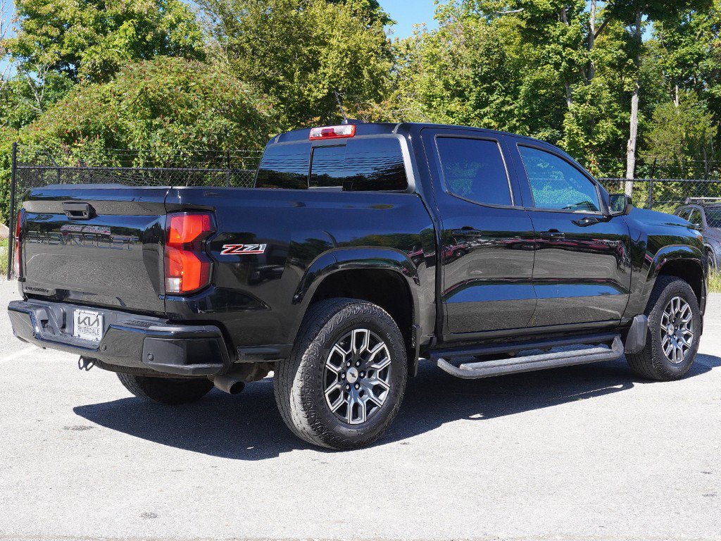 Used 2024 Chevrolet Colorado Z71 w/ Z71 Convenience Package 2 AWD/4WD image 12