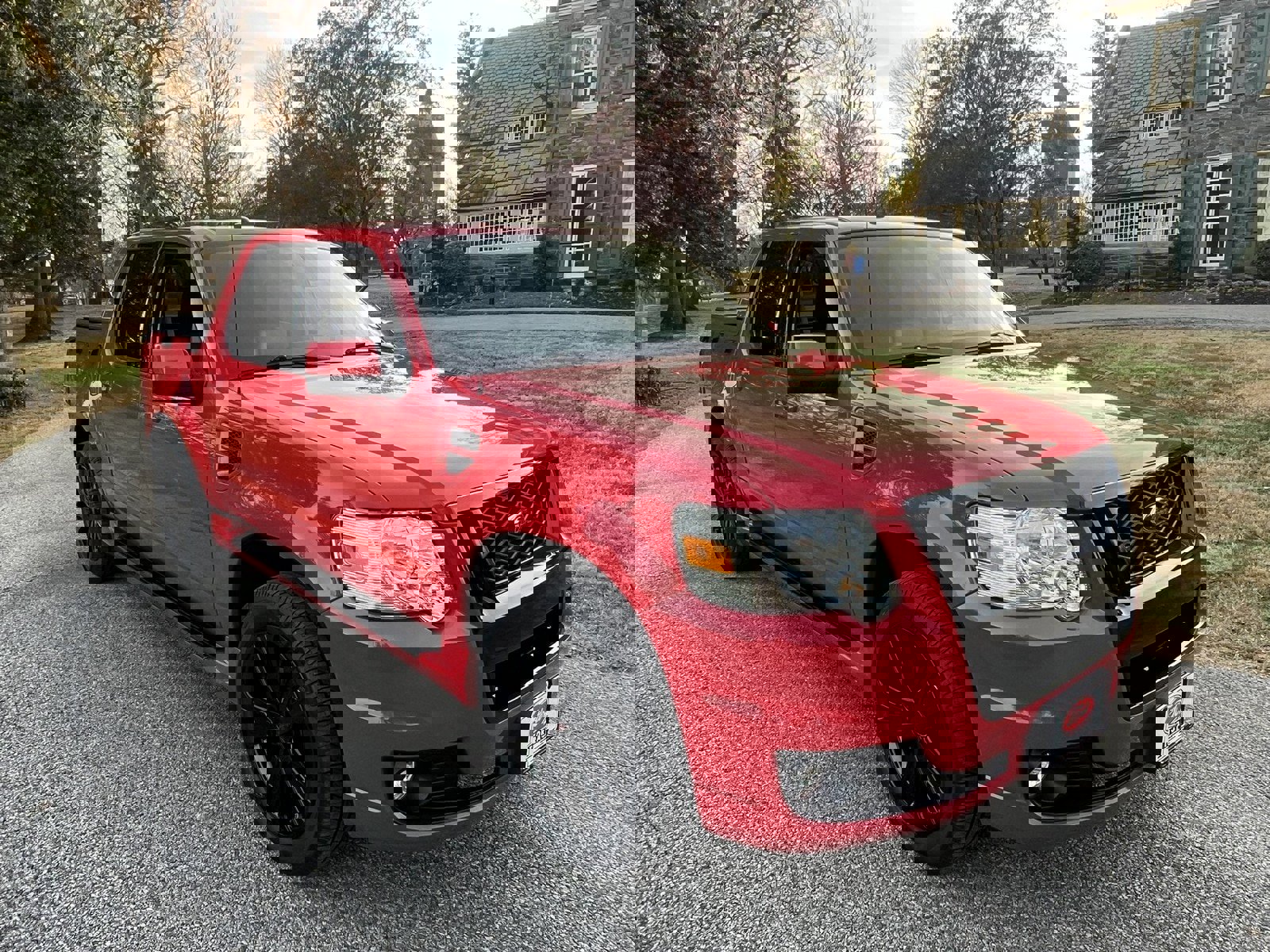 Used 2008 Ford Explorer Sport Trac Adrenalin image 2