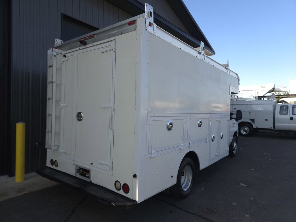 Used 2013 Ford E-350 and Econoline 350 Super Duty w/ PWR Locks & Windows Group RWD image 7