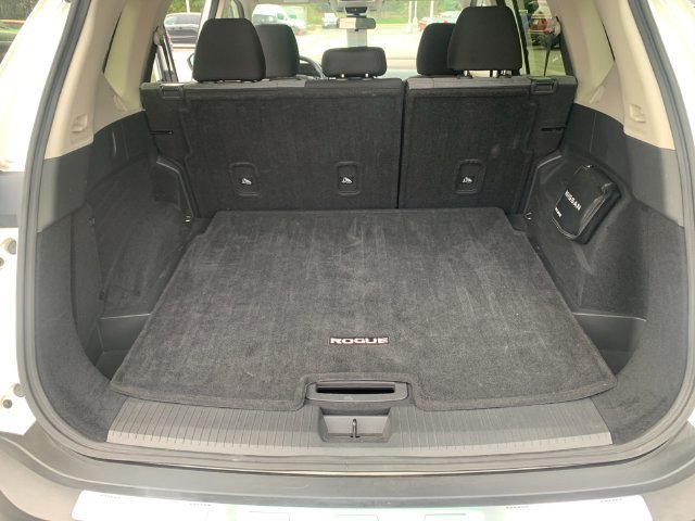 Certified 2023 Nissan Rogue SV AWD/4WD image 17