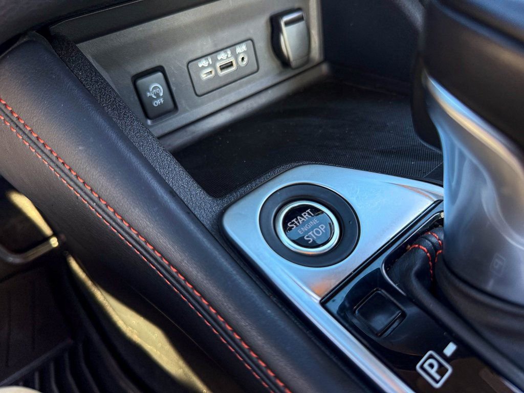 Used 2025 Nissan Sentra SR w/ SR Premium Package image 26