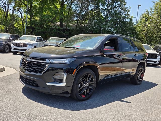 Used 2023 Chevrolet Traverse Premier w/ Redline Edition image 3