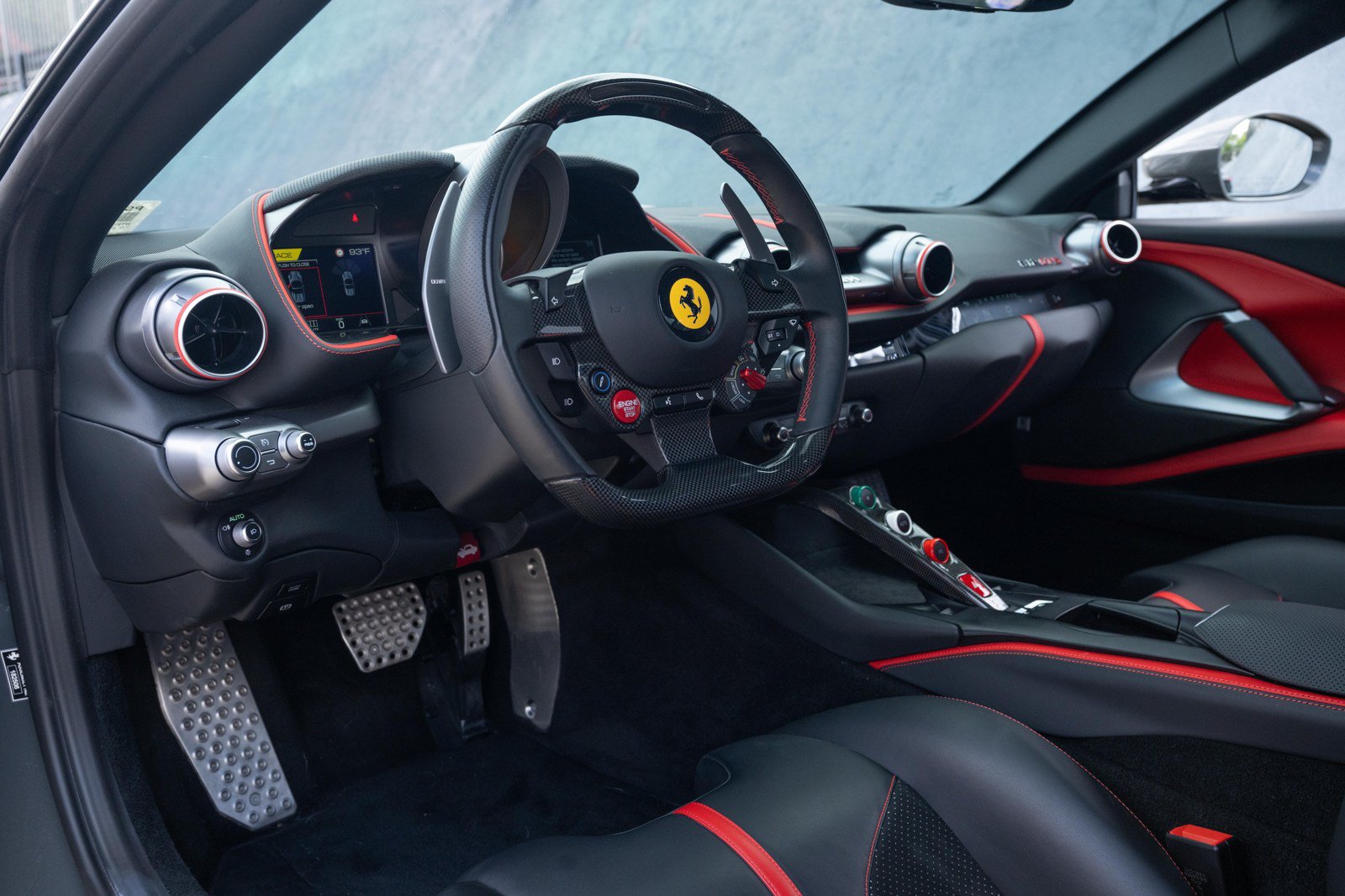 Used 2021 Ferrari 812 GTS RWD image 29