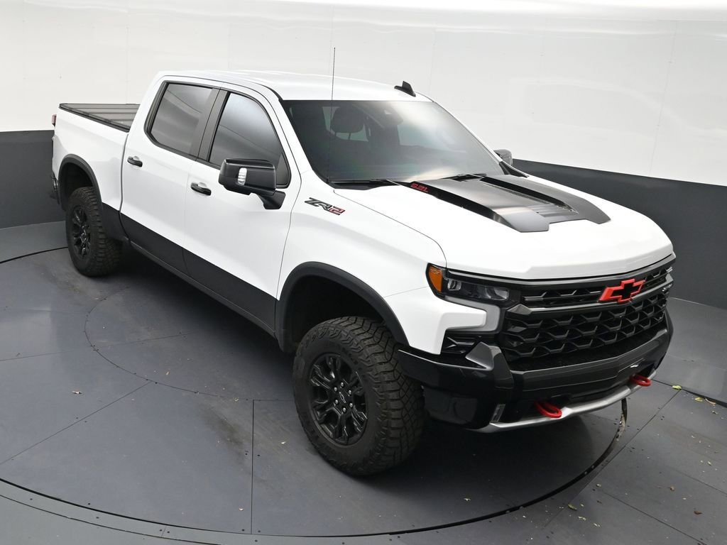 Used 2022 Chevrolet Silverado 1500 ZR2 w/ Technology Package image 18