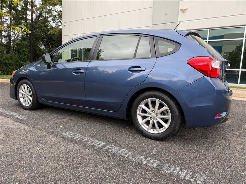 Used 2013 Subaru Impreza 2.0i Premium w/ All-Weather Pkg AWD/4WD image 9