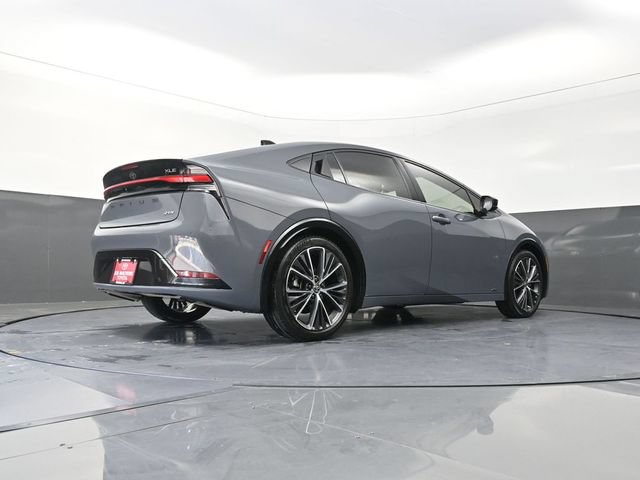 Used 2024 Toyota Prius XLE AWD/4WD image 37