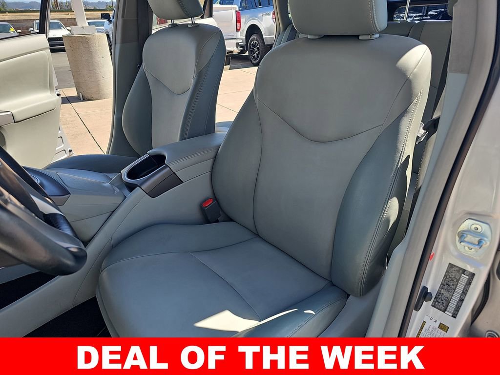 Used 2015 Toyota Prius Five image 15