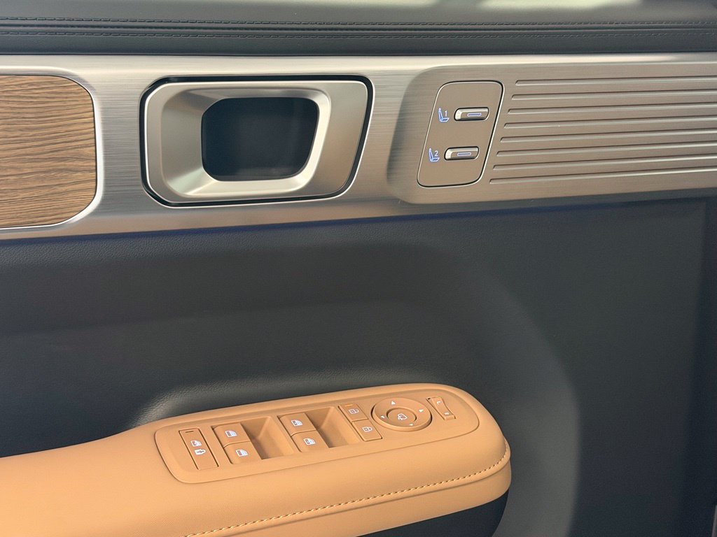 New 2027 Hyundai Santa Fe Limited AWD/4WD image 11