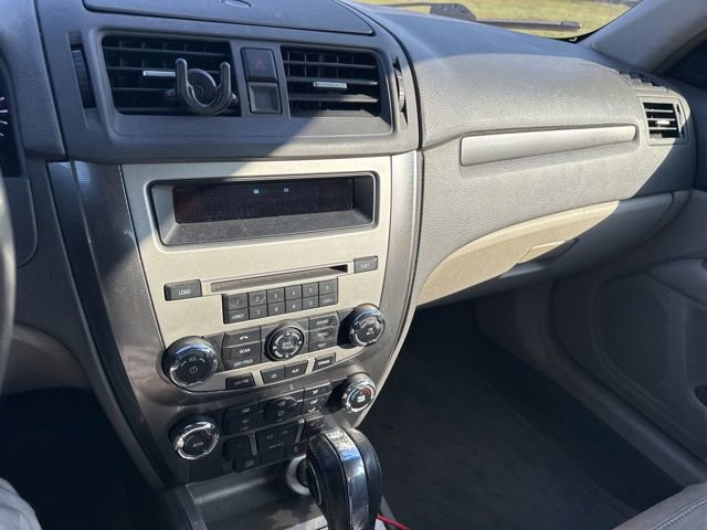 Used 2012 Ford Fusion SEL image 12