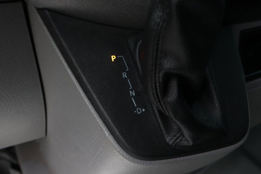 Used 2016 Mercedes-Benz Sprinter 2500 image 29