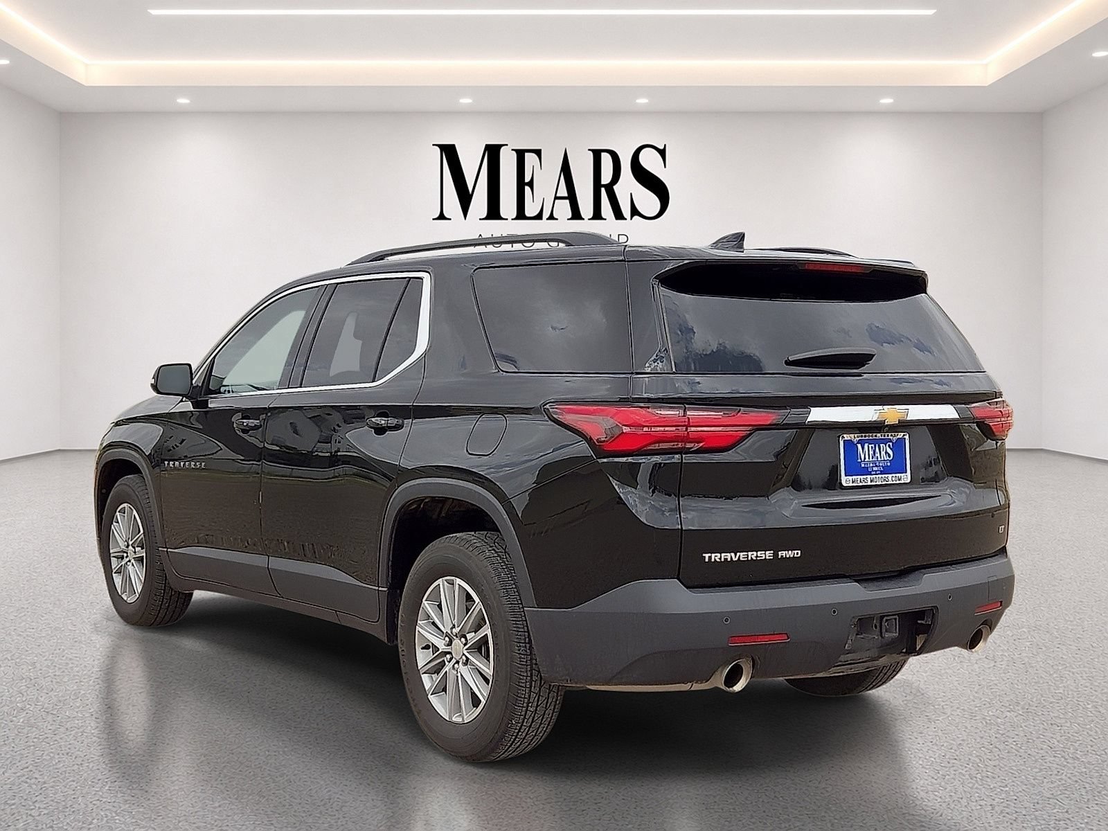 Used 2022 Chevrolet Traverse LT AWD/4WD image 3