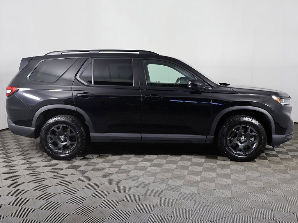 Certified 2025 Honda Pilot TrailSport image 20