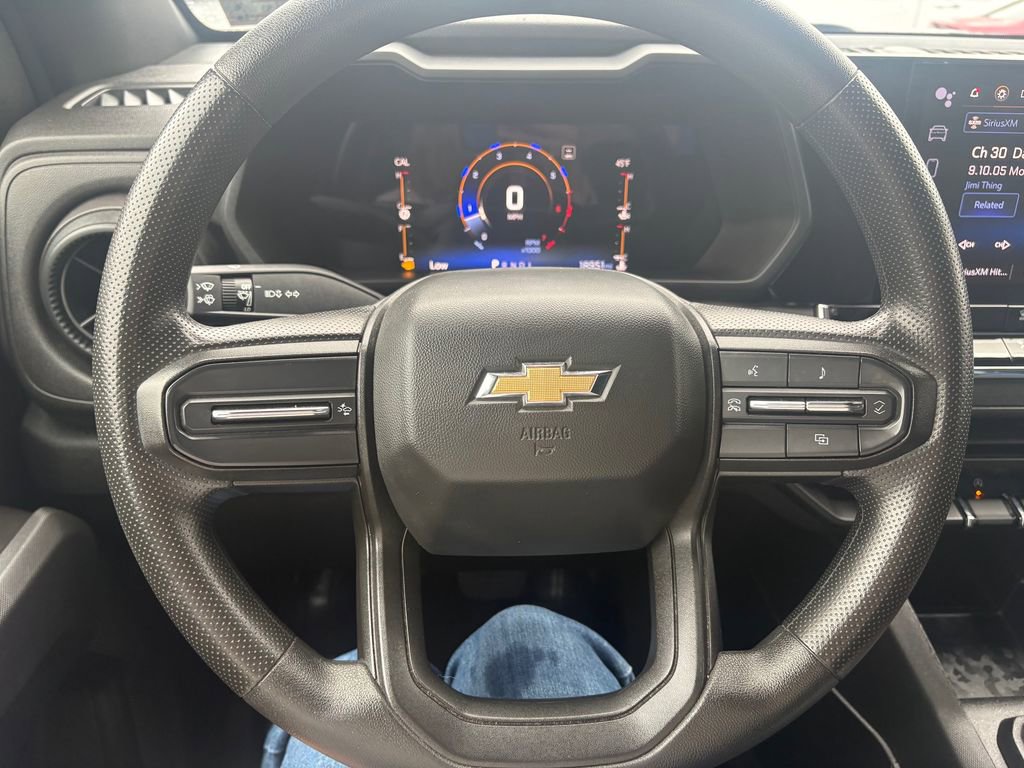 Used 2023 Chevrolet Colorado W/T image 7