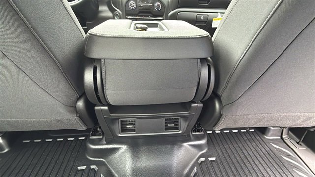 New 2026 Chevrolet Silverado 1500 W/T image 32