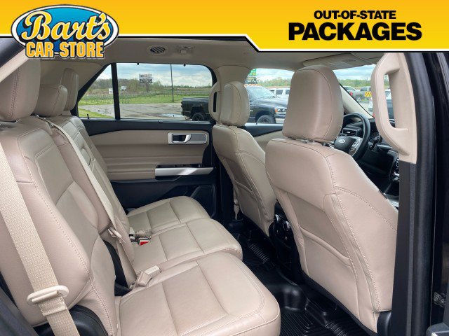 Used 2021 Ford Explorer Limited w/ Hybrid Equipment Group 310A AWD/4WD image 12