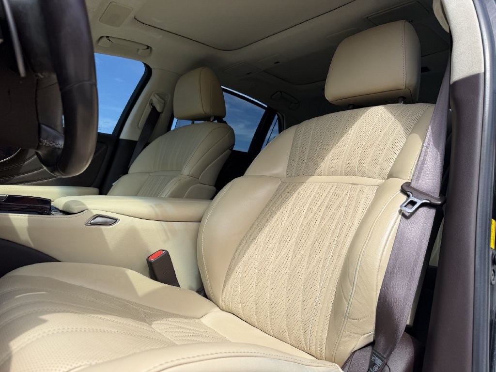 Used 2020 Lexus LS 500 AWD w/ Luxury Package image 12