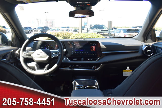 New 2027 Chevrolet Equinox LT FWD image 3