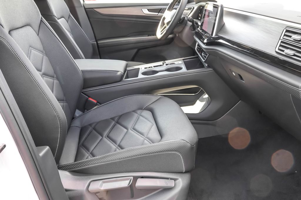 New 2026 Volkswagen Atlas Cross Sport SE AWD/4WD image 40